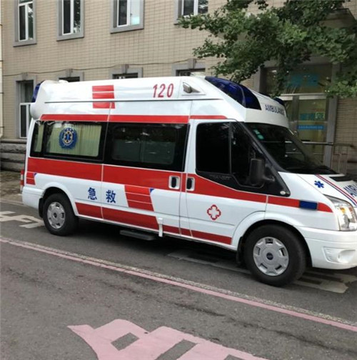 太仆寺选择我们的救护车出租,开启安心转院之旅